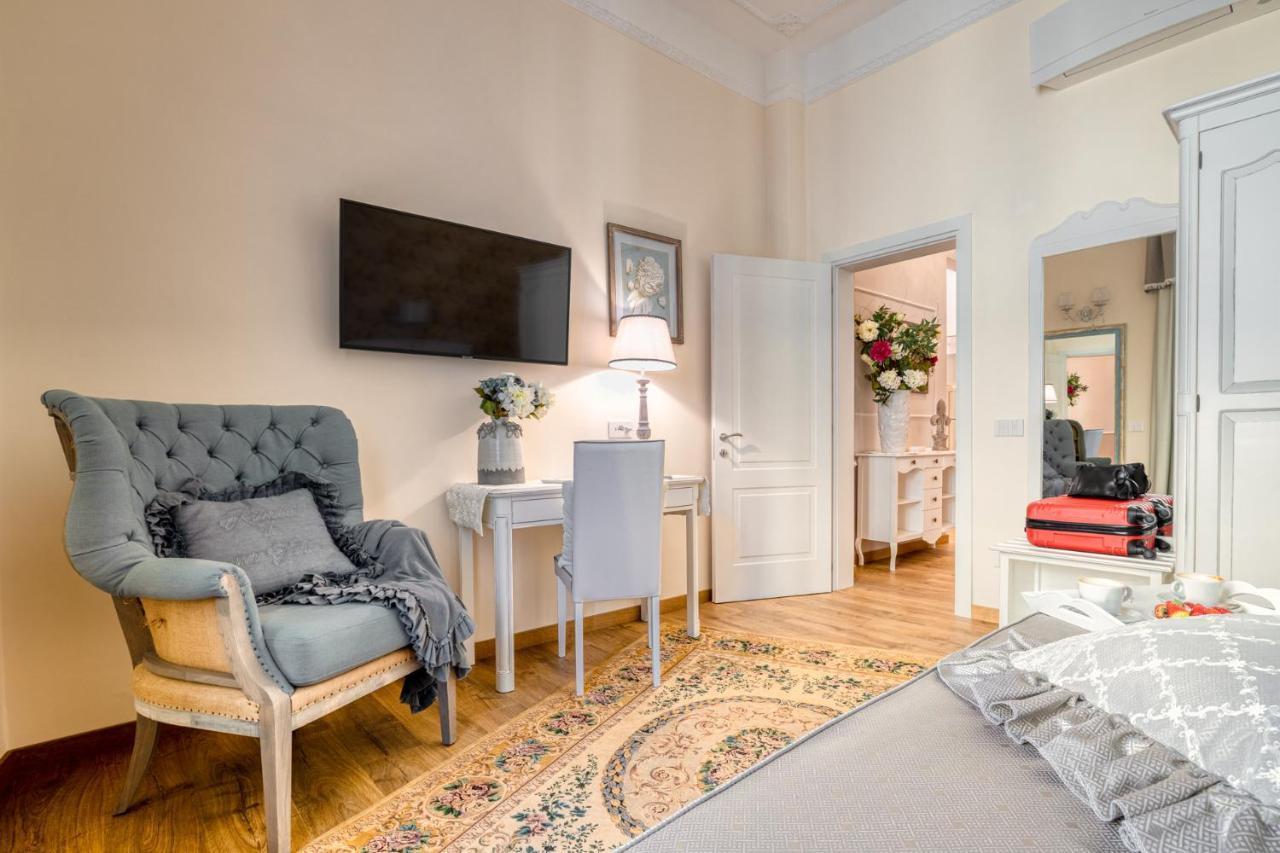 Luxury Stars In Rome - Andromeda Apartment In Colosseum Exteriör bild